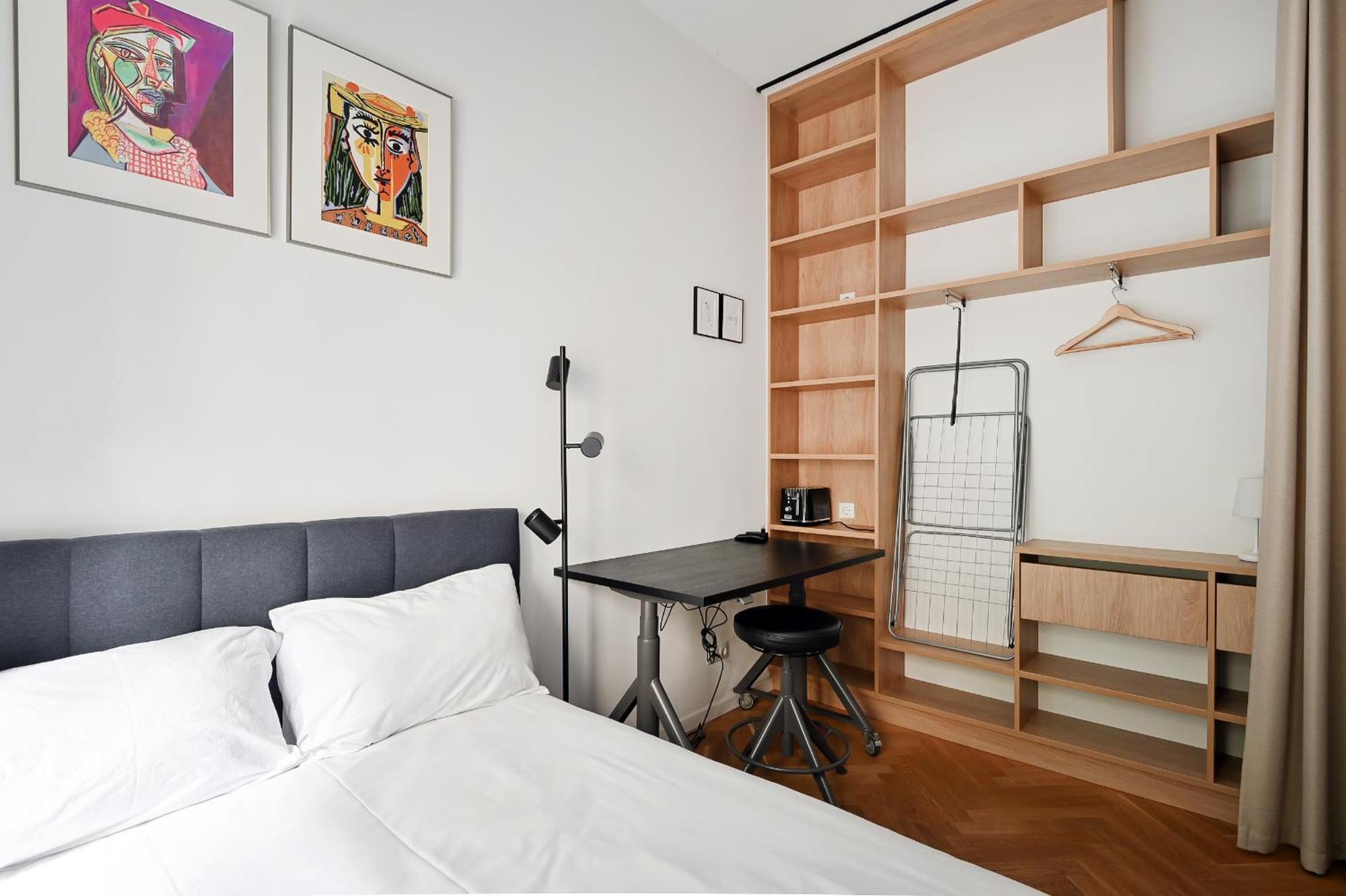 Lovely Studio Apartment In The Heart Of Рига Екстер'єр фото